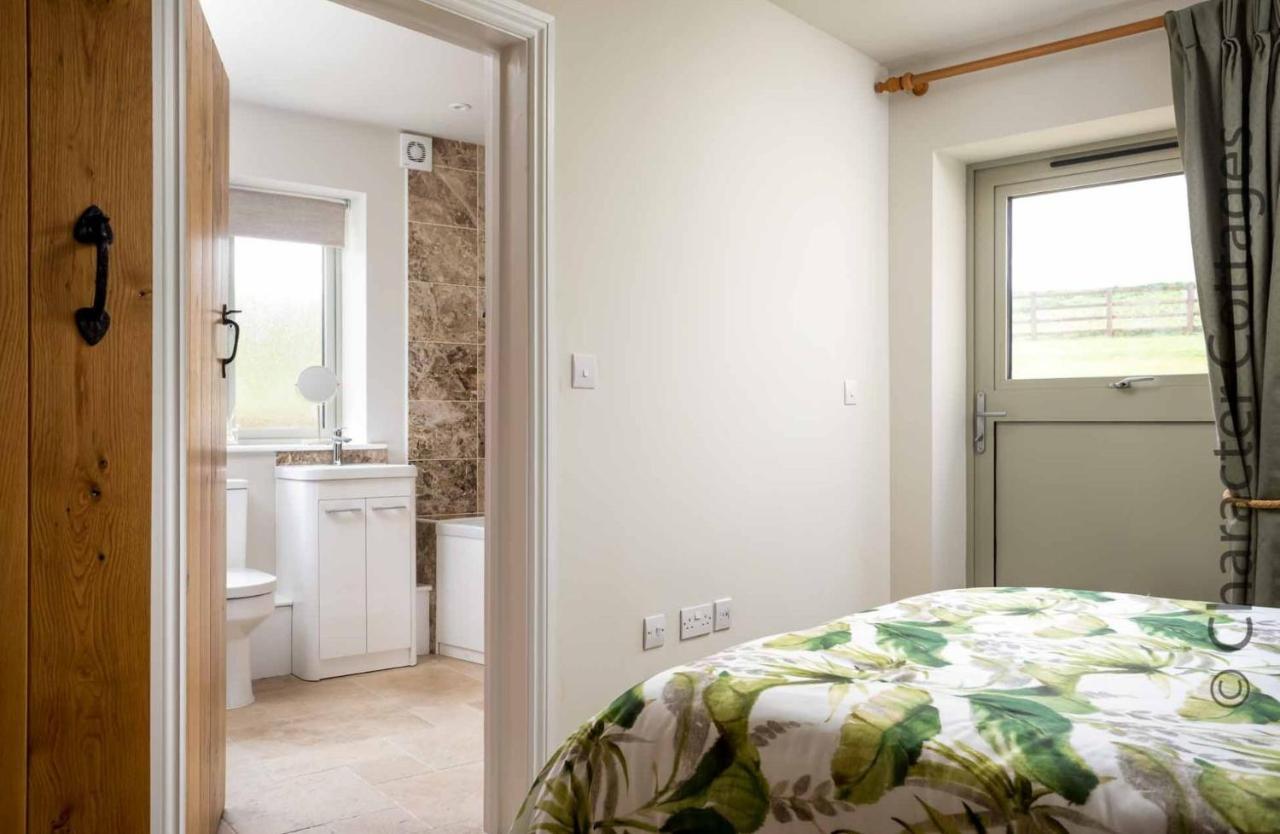 Flynn'S Barn Villa Aylworth Buitenkant foto